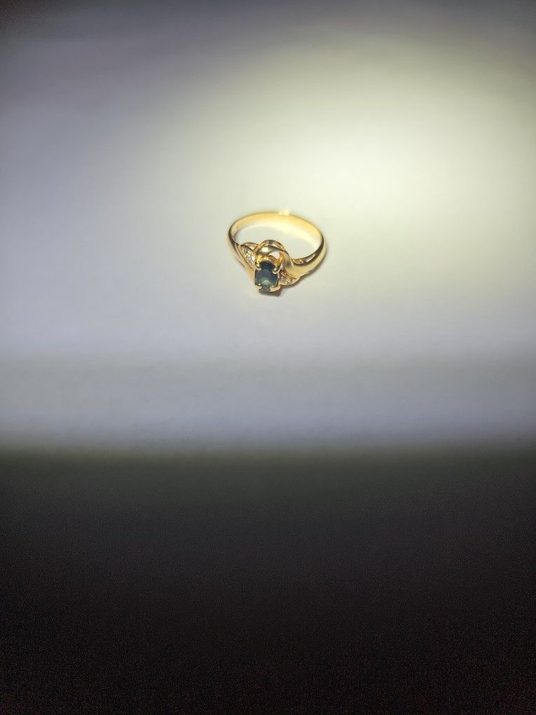 14 K Gold Ring
