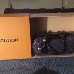 Louis Vuitton Box for size