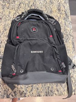 Wenger / SwissGear Laptop Backpack w/ Airflow Back + USB Cable Port