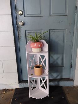 Plant shelf