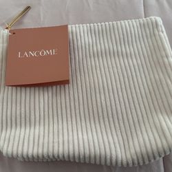 NWT Lancome blush pink velvet lined pouch cosmetic bag, size 9x7