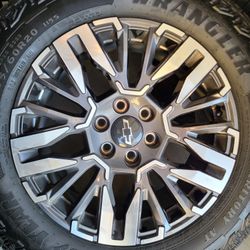 New 20" Original 2026 Chevy Tahoe Z71 Rims / Tires 275/60/20