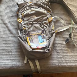 Hi Sierra hydration pack