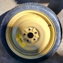 Scion  Tc Spare Tire Came Off A 2010 Scion Tc 