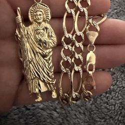 Cadena 10k Y SAN Judas  44.6 Gramos 