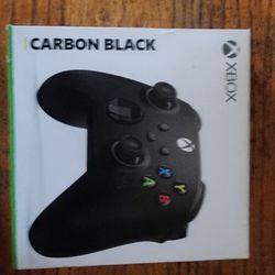 **XBOX Carbon Black**