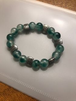 Natural Jade Bead Bracelet