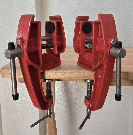 Swix Ski Clamps