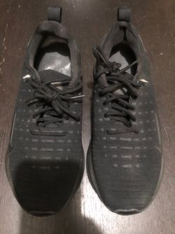 NIKE SHOES…..11.5