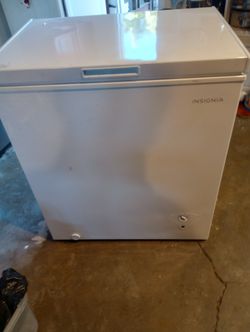 Insignia Freezer