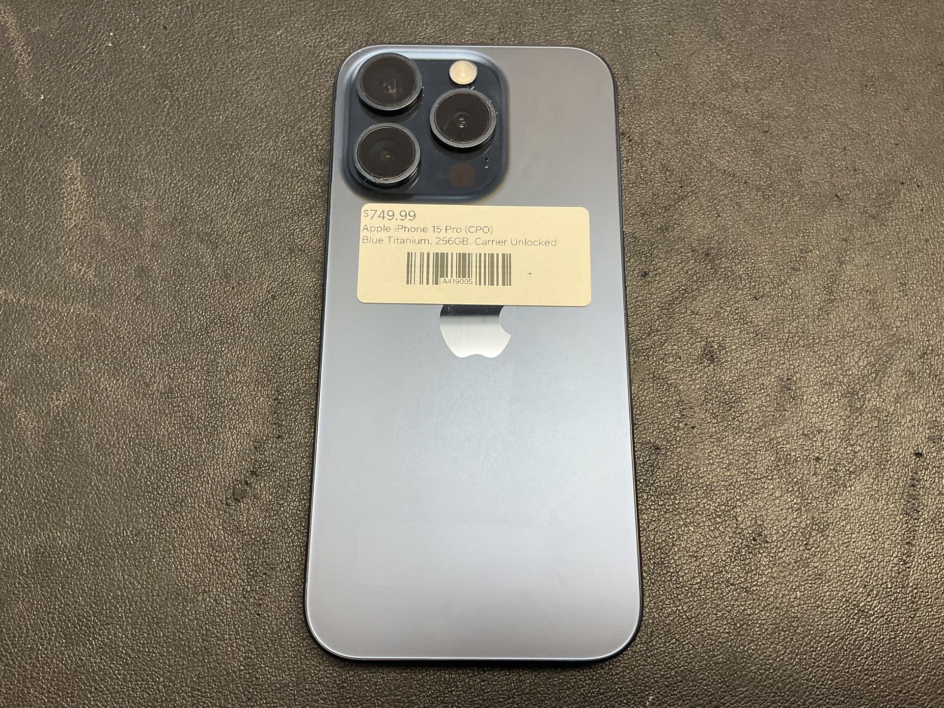 Apple iPhone 15 Pro 