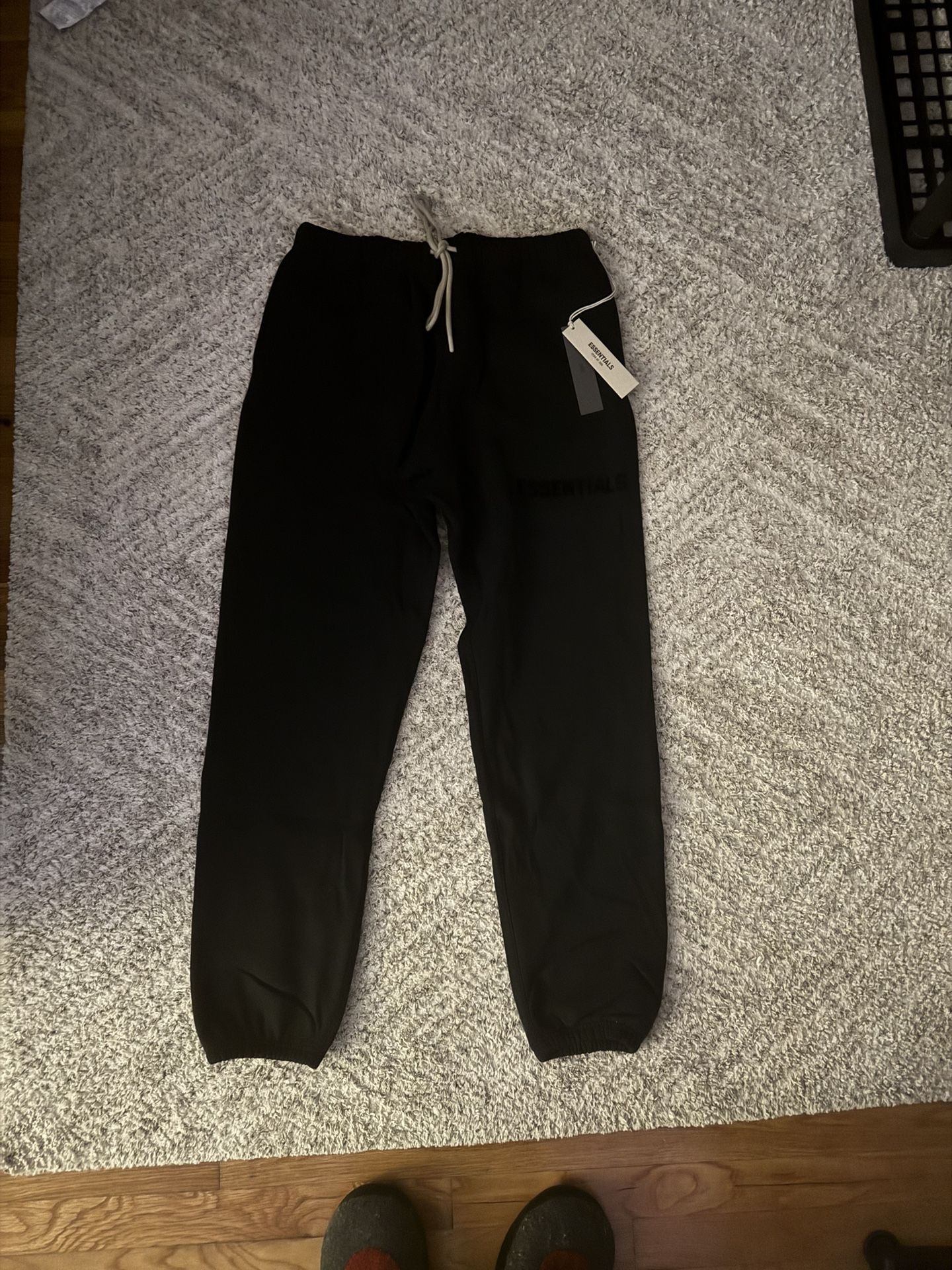 JET BLACK MEDIUM SWEATPANTS