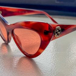 Gucci Cat-eye Red Tortoise Sunglasses
