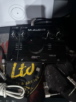 M audio recording device and speakers with stands