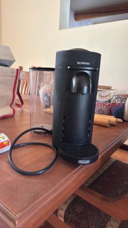 Delonghi Nespresso expresso machine