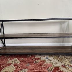 Rustic Horizontal Bookshelf