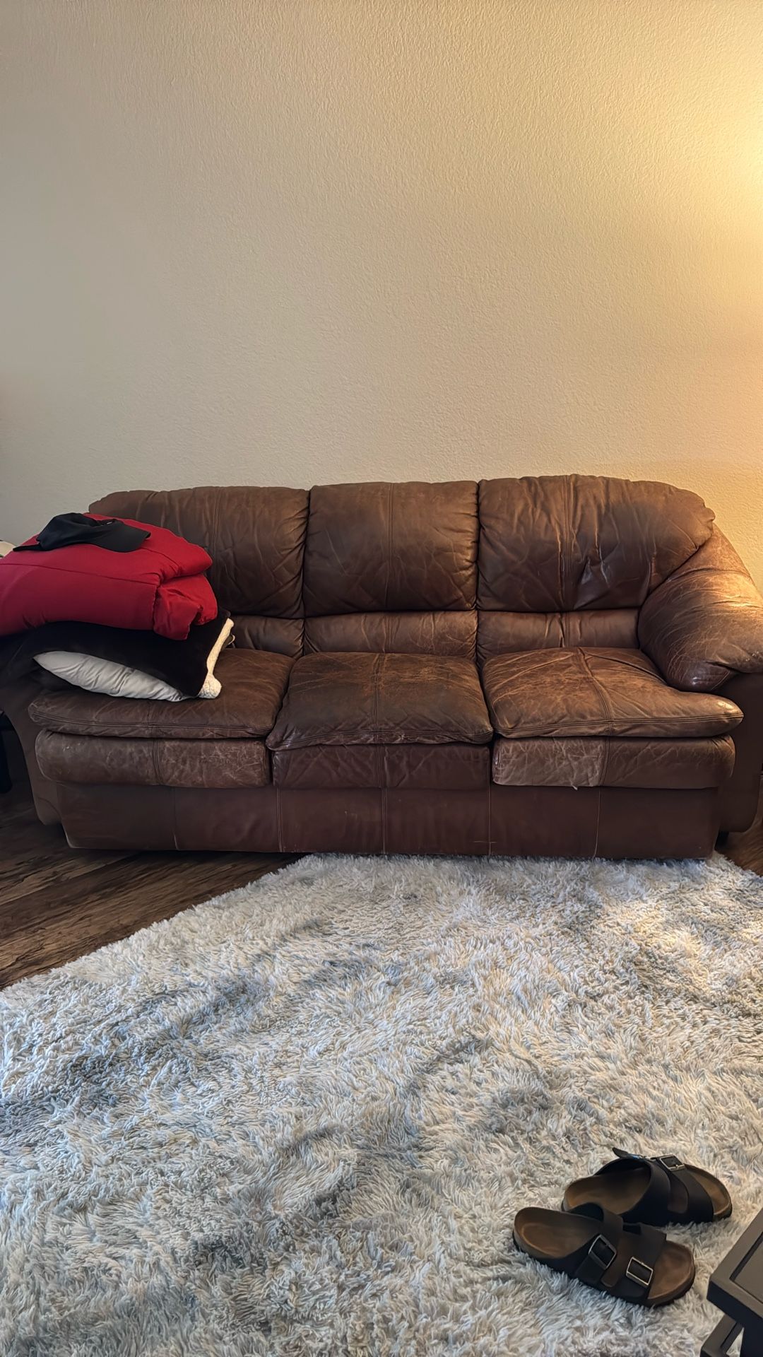 LEATHER COUCH FOR SALE $200 OBO