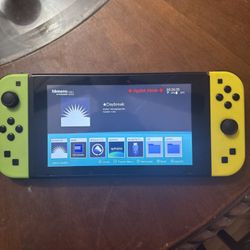 Nintendo Switch HAC-001 Bundle 8 Games + 64 Gb Sd Card