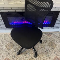 Like New**Black Mesh Armless Office Chair 