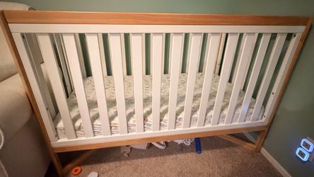 Baby/Toddler crib