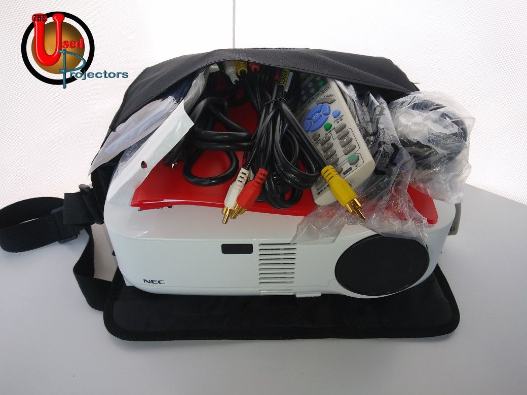 NEC VT 695 LCD Projector