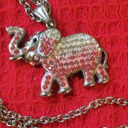 .925 Elephant Pendant W/18" Chain