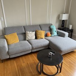 Living Spaces Grey Sectional With Power Recliners 