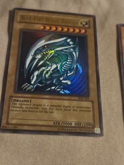 Blue eyes white dragon yugioh cards