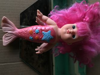 Brand Toysmith Bath time mermaid doll