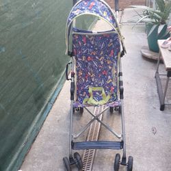 UMBRELLA STROLLER