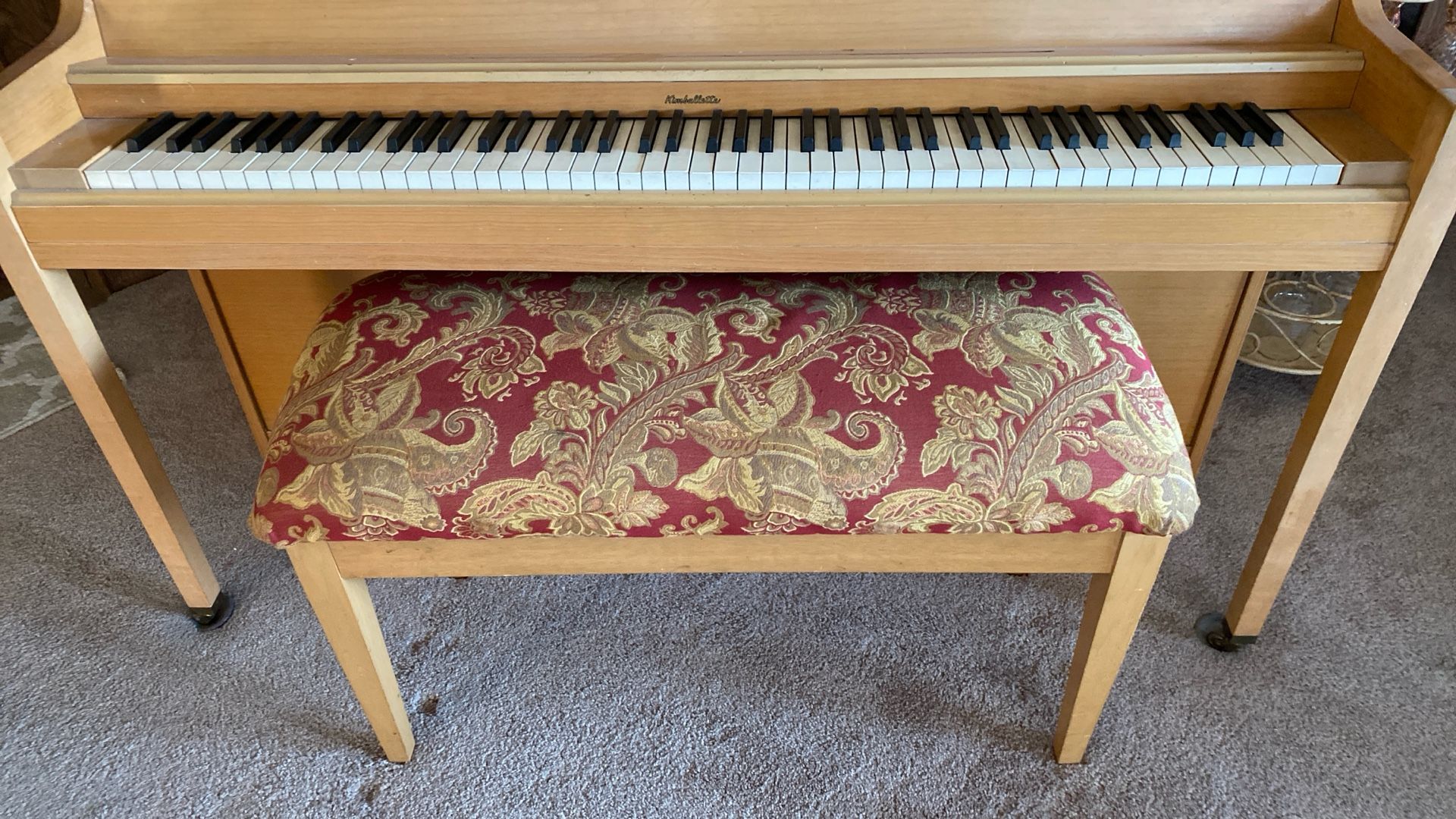 Kimballette piano