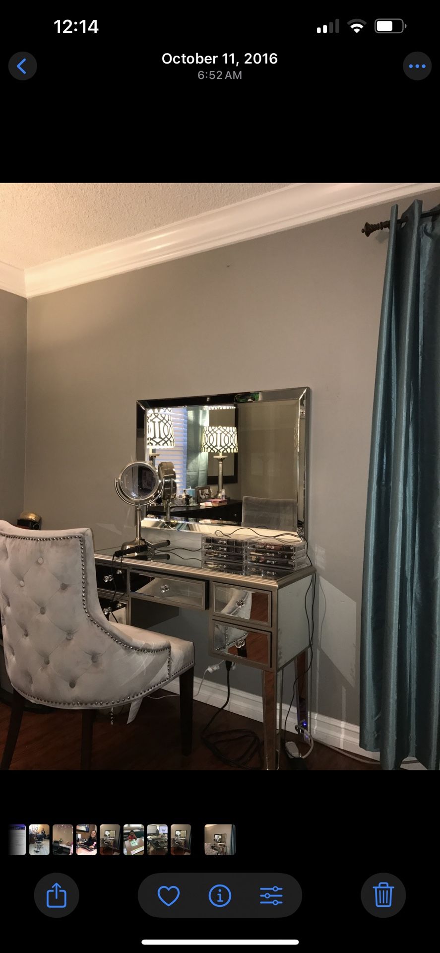 Vanity Table Desk Out Mirror Finish