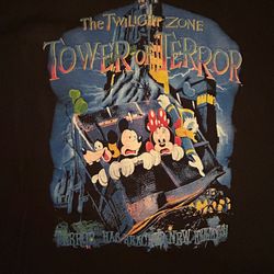 Retro Disney Mickey Mouse INC Tower Of Terror T-Shirt Men’s XL