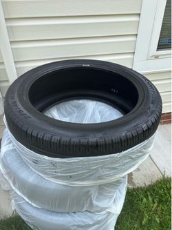 Pirelli SUV Tires