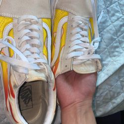 2020 Old Skool Vans Crème Color / Suede 