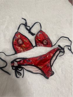 New small red velvet y2k low rise bikini festival rave outfit dancer lingerie  No size tag one of a kind piece. Old stock from early 2000s. Scrunch bo