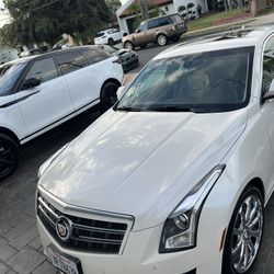 Carro Cadillac 2014 Con 94 Mil Millas 