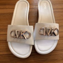 MICHAEL MICHAEL KORS Parker Leather Platform Sandal Size 7