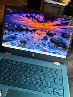 HP Chromebook Laptop in Teal