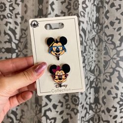 Mickey and Minnie Disney pins