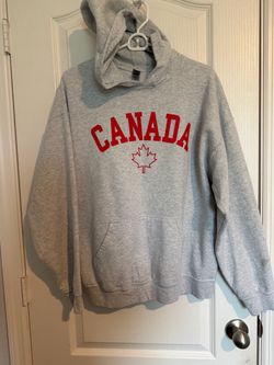 Canada Graphic Pullover Hoodie