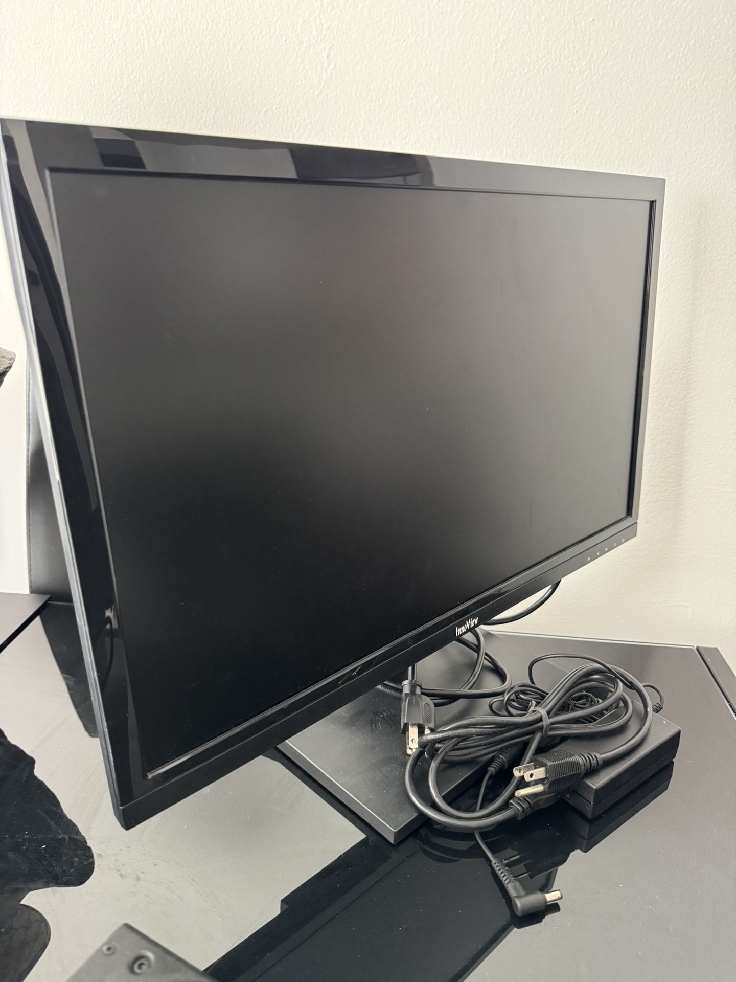 24” monitor full HD