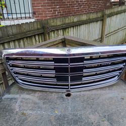Mercedes Grill