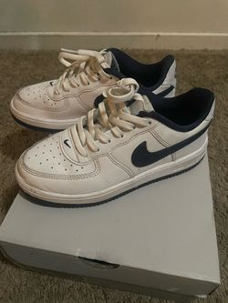 Kids Nike Air Force 1 Low White Navy Sneakers