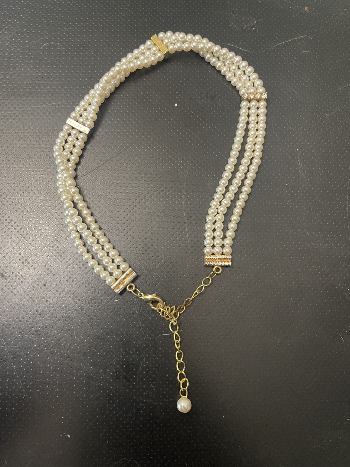 Pearl Choker Costume Jewelry 
