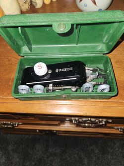 Singer Buttonholer Attachment For Sewing Machine