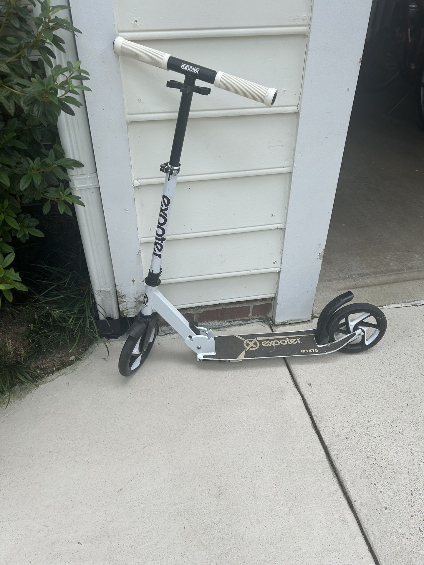 Razor scooter