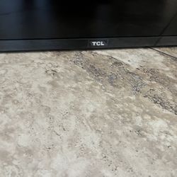 75” TCL Flat Screen Tv 