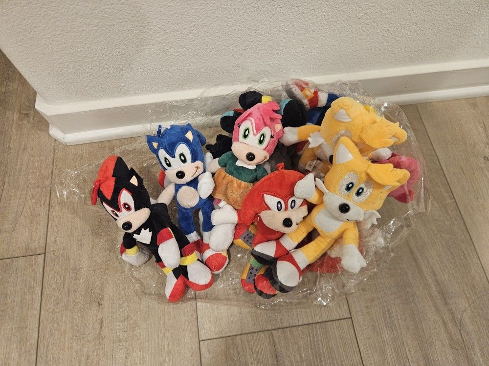 Brand New 12 Sonic The Hedgehog Dolls Plush Toy With Clip