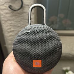 JBL Clip 3 Bluetooth used working $20